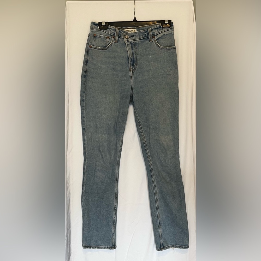 Abercrombie & Fitch Ultra High Rise Denim